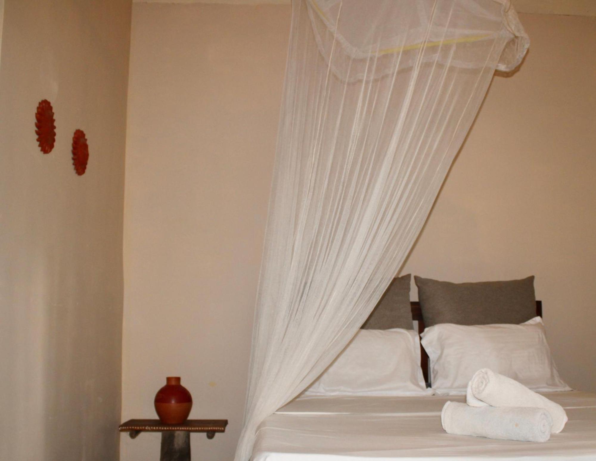 Into The Blue - Yoga Included & Walk To 3 Beaches Tangalle Eksteriør billede
