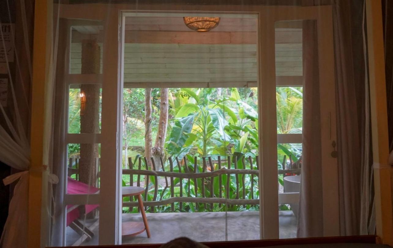 Into The Blue - Yoga Included & Walk To 3 Beaches Tangalle Eksteriør billede